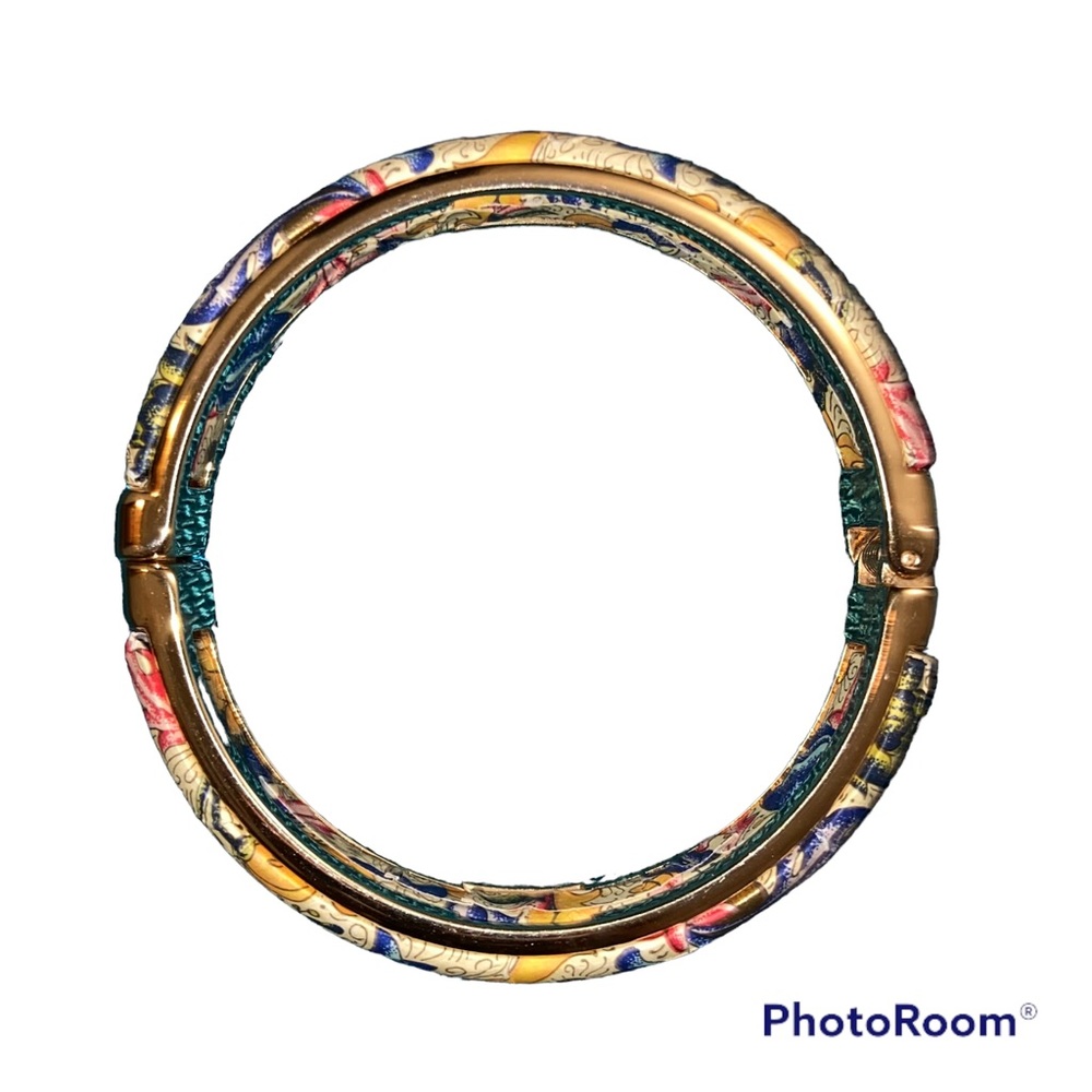 Patterned Gold Bangle - Picture 3 of 3